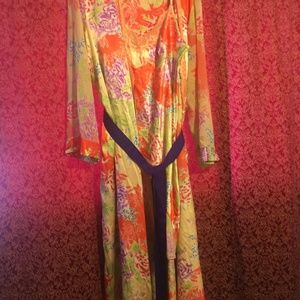 Beautiful Colorful Delicates Robe and Chemise Set